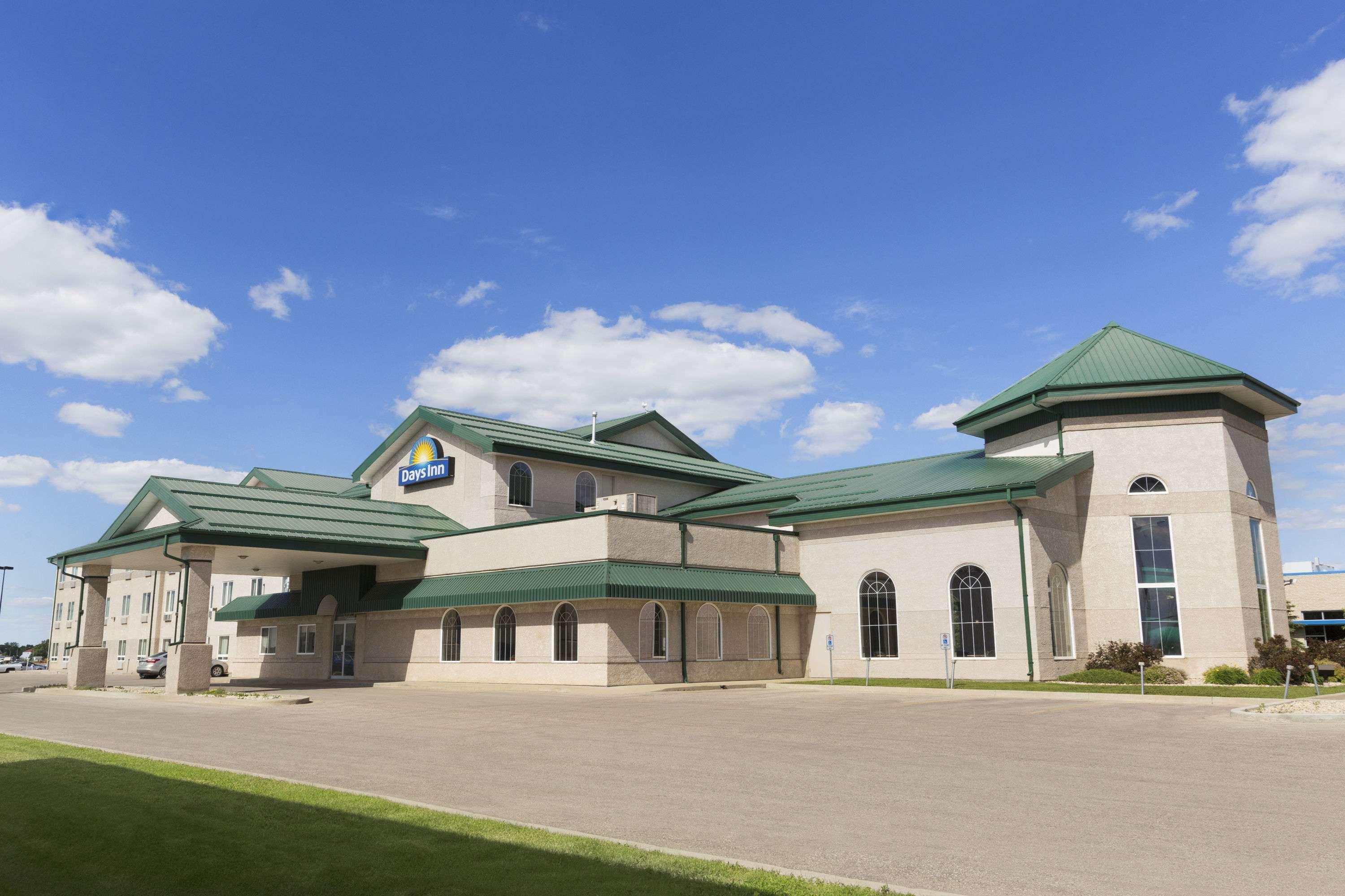Days Inn & Suites By Wyndham Winkler Exterior foto